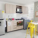 Moderno Y Agradable Apartaestudio En El Centro De Medellin